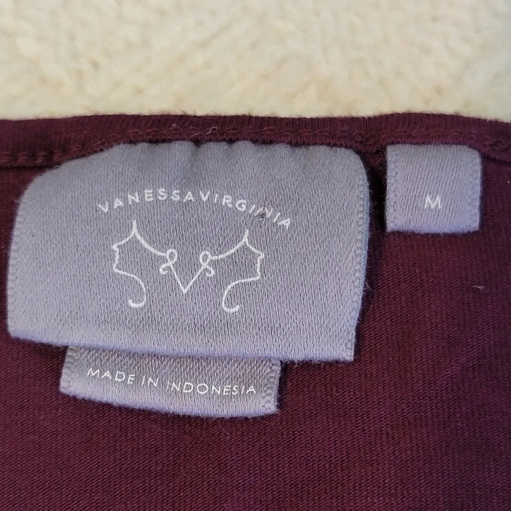 Anthro Vanessa Virginia Ruched Keyhole Cutout Top size M Burgundy Maroon